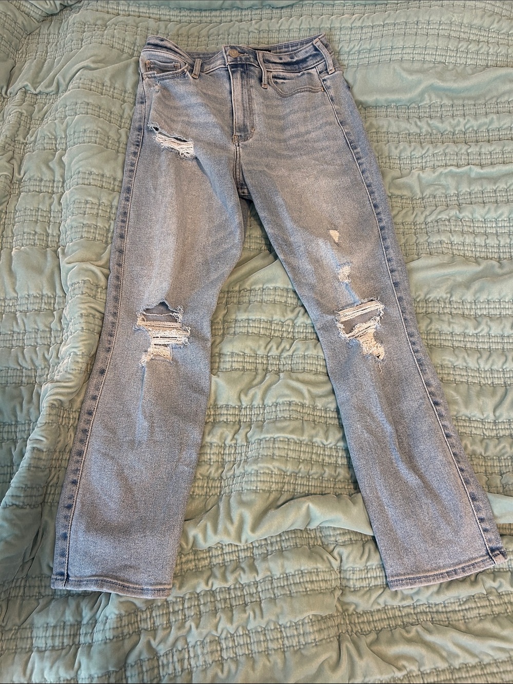 Hollister Ultra High Rise Vintage Stretch Light Blue Jeans